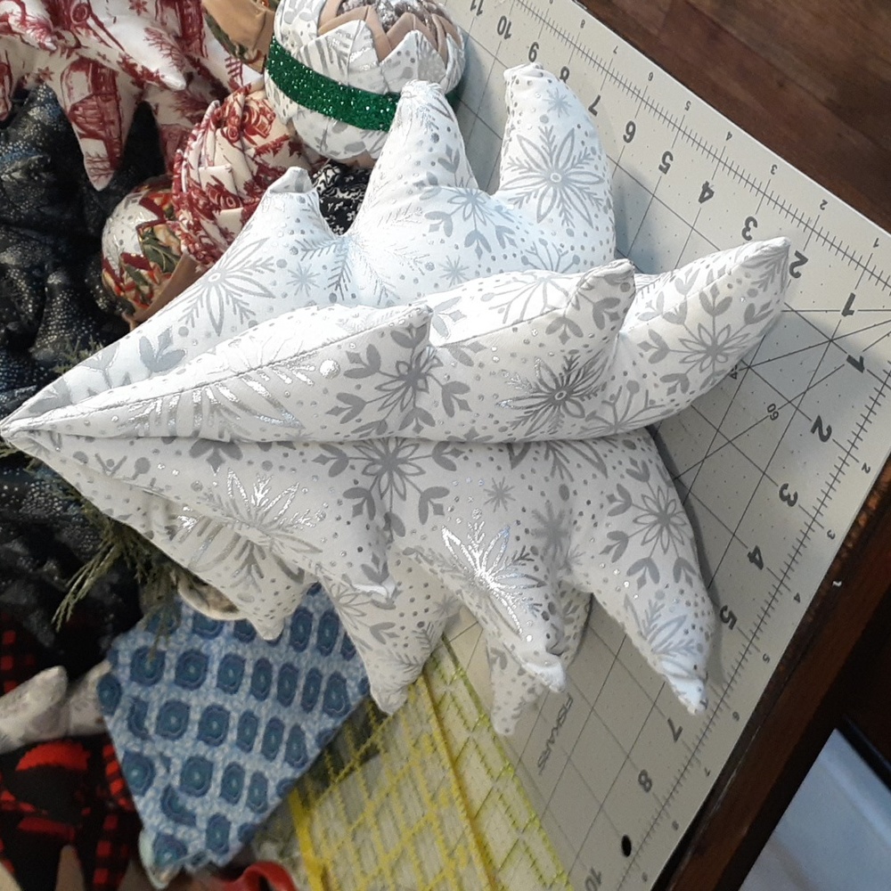 Stuffed Christmas Tree, Holiday Decor